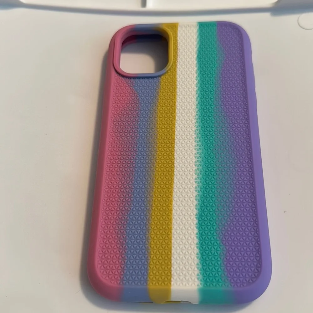 iPhone 11 Multicolor Phone case. In Great! Condition.